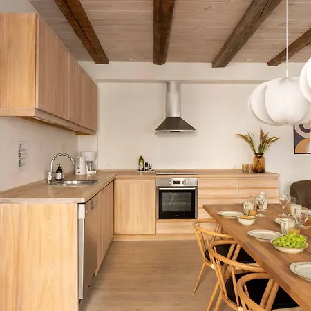 Apartment Stylish Duplex In N Copenhagen