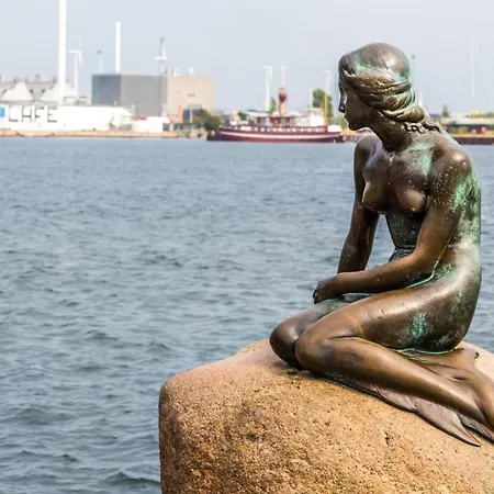 Stylish Duplex In N 아파트